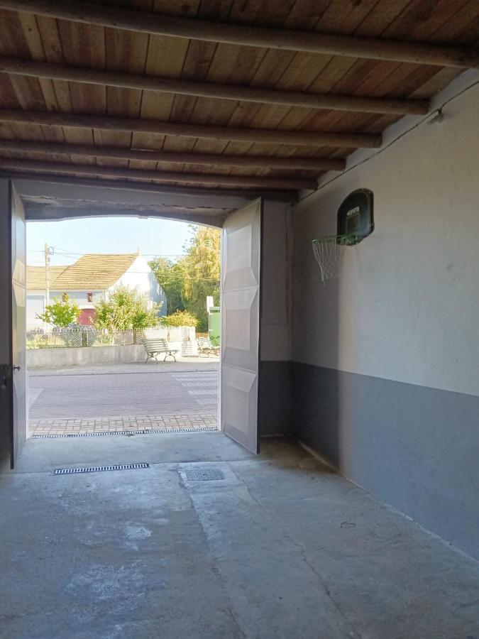 Casa Da Vovo Ceu - Casa De Campo Gandaresa - Country House, Entre Coimbra E Aveiro, A 15 Minutos Carro Praia Mira - Quintal Com Piscina Insuflavel Cantanhede Exterior photo